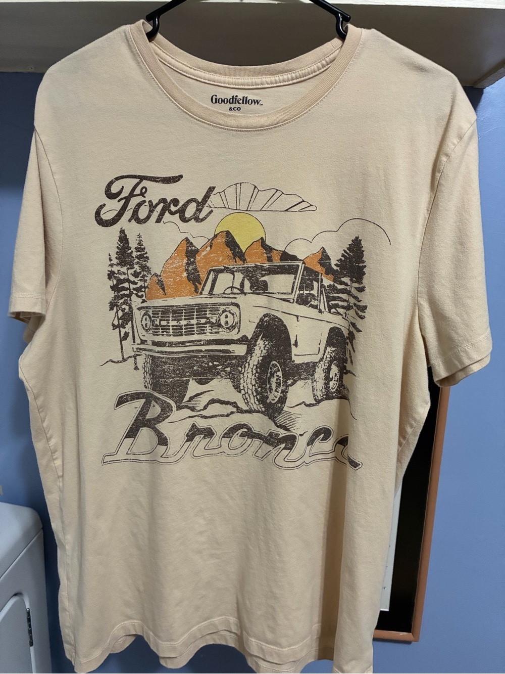 Ford Bronco Graphic Short-Sleeve Tee - Cream with Brown and Orange Print - Picture 2 of 7